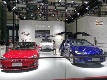 31 * 10W 7200kの超明るく白い劇場の段階の照明は/展覧会のためのDMXの自動ライトを導きました