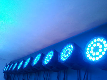 Rgbw 4in1 屋外 LED の標準の段階ライト Ip65 防水導かれた標準は 24 の x 10w をつけることができます